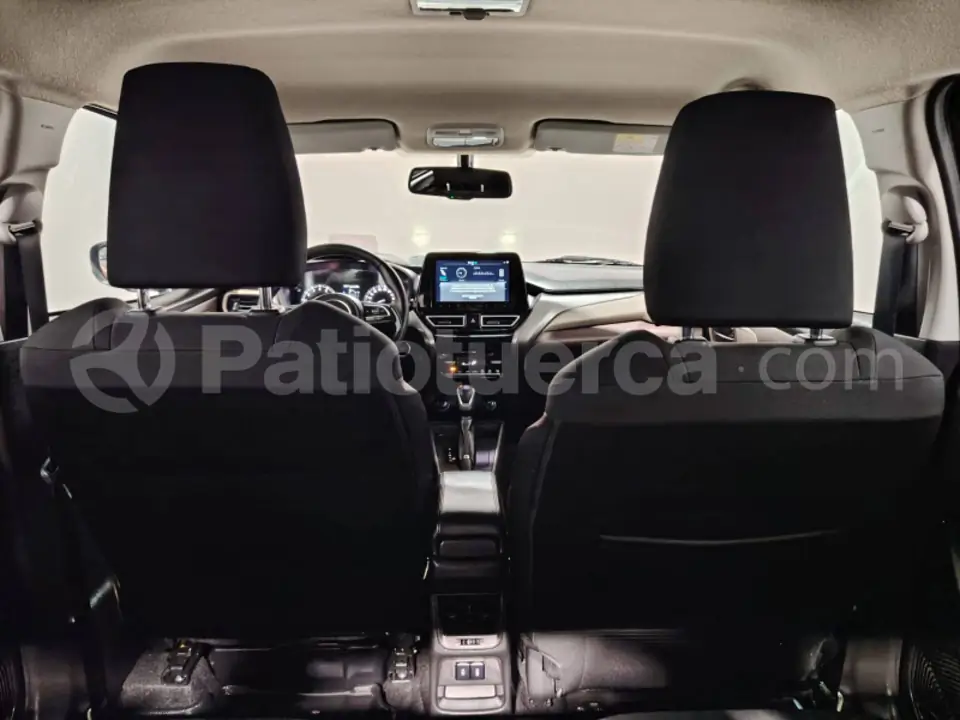 Foto 14 de Suzuki FRONX