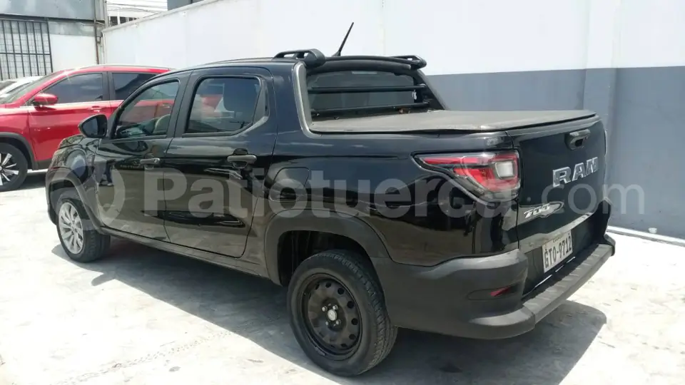 Foto 8 de Ram RAM 700 SLT