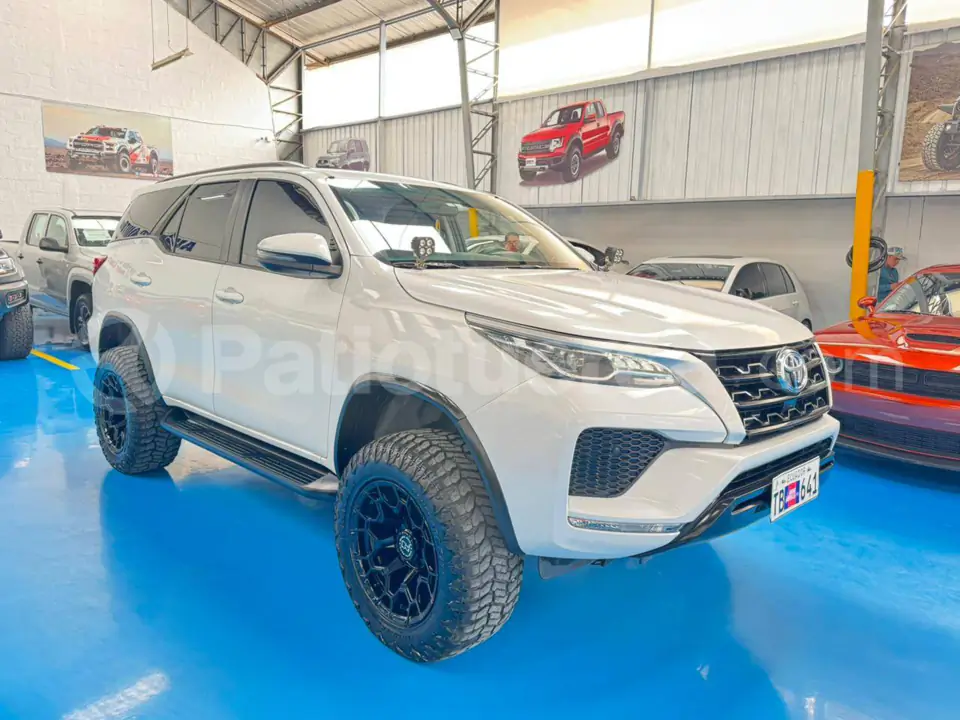 Foto 5 de Toyota Fortuner
