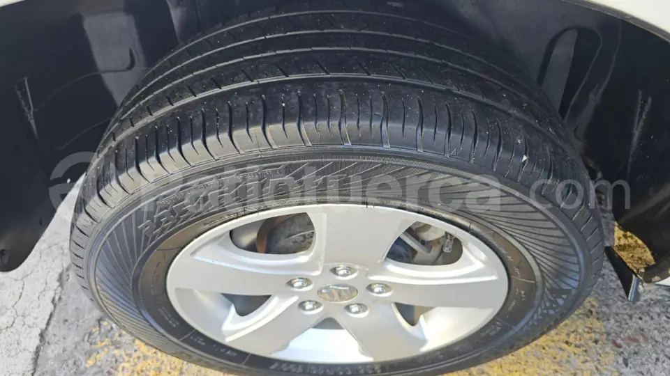 Foto 25 de Suzuki Grand Vitara SZ