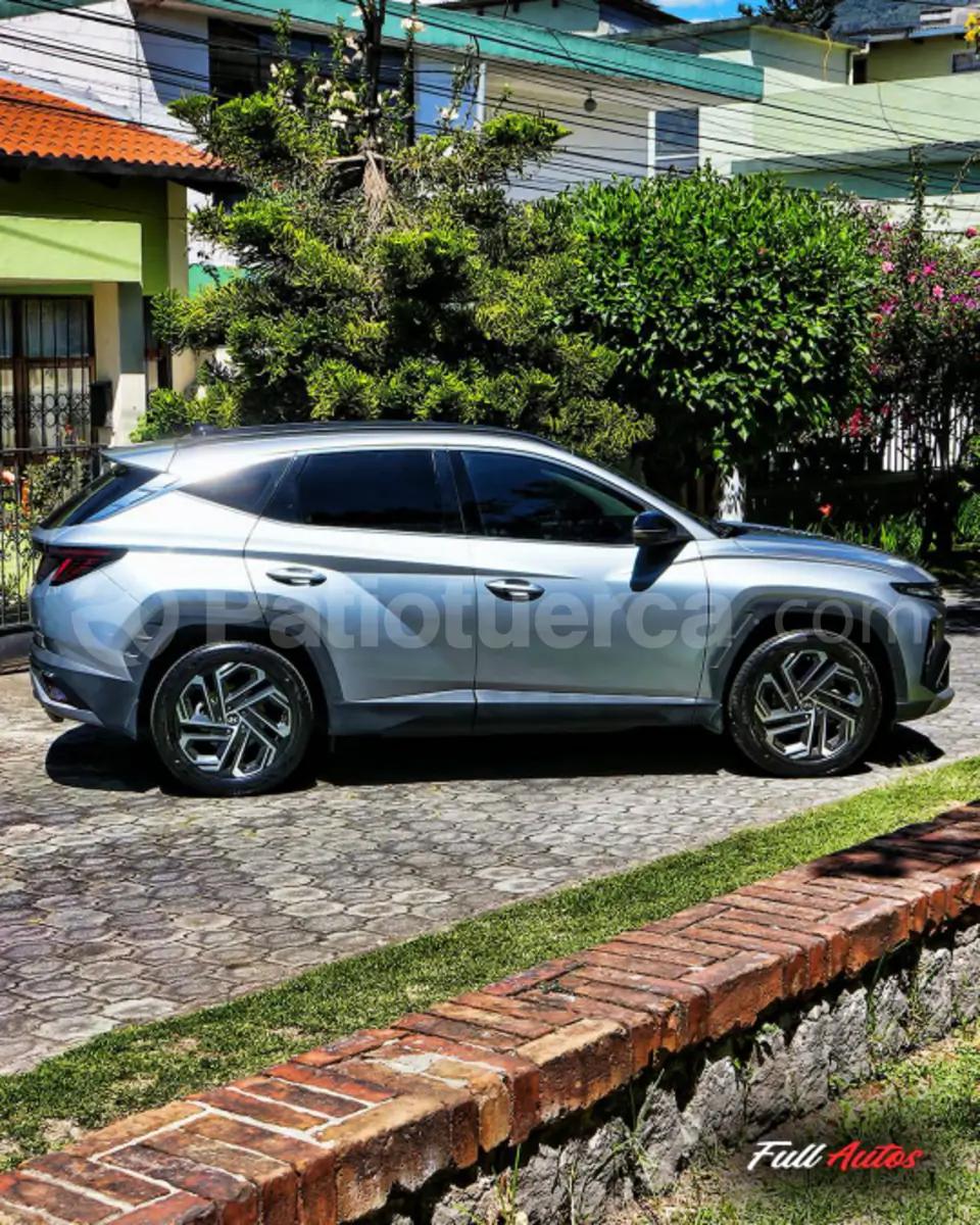 Foto 4 de Hyundai Tucson NX4E