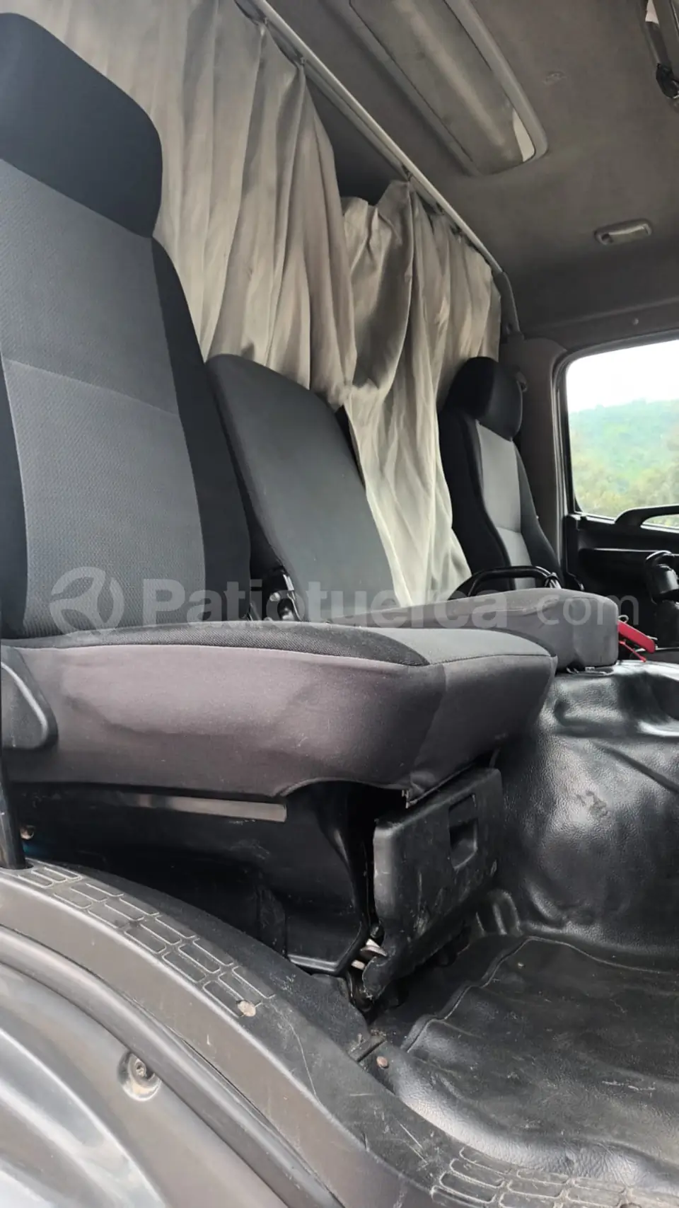 Foto 15 de Hino SS1EKVA