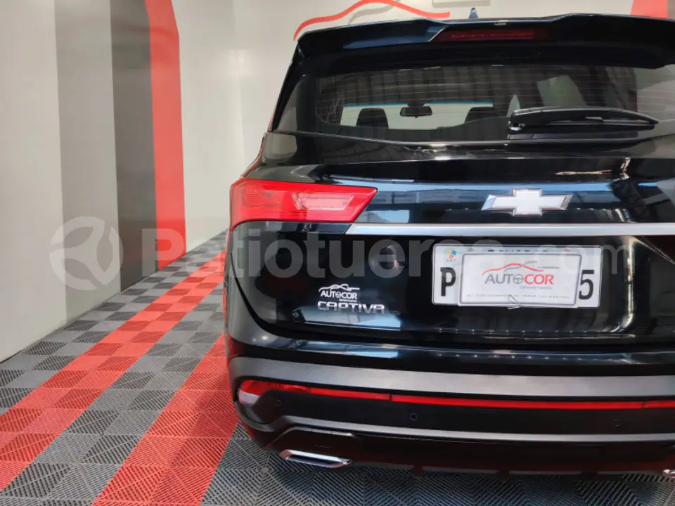 Foto 9 de Chevrolet Captiva LTZ Turbo