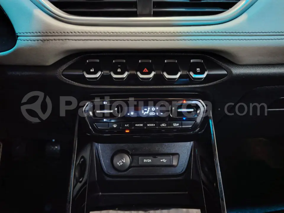 Foto 22 de Chevrolet Captiva LTZ Turbo