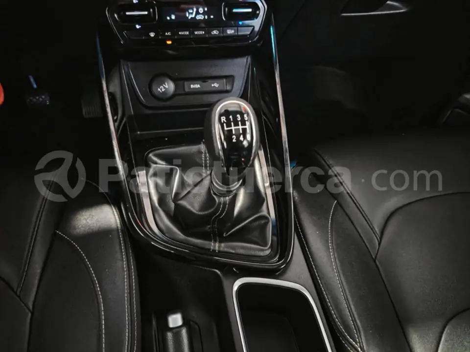 Foto 24 de Chevrolet Captiva LTZ Turbo