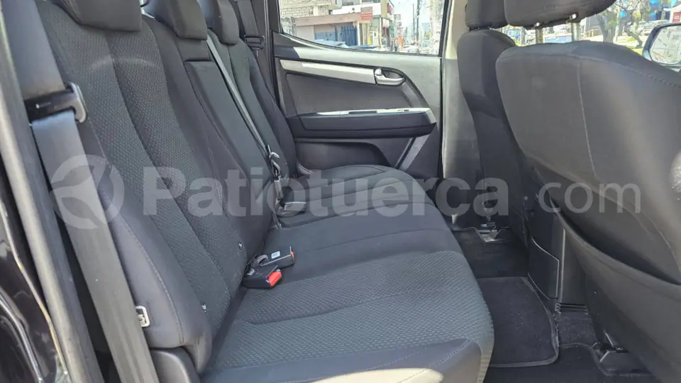 Foto 17 de Chevrolet DMAX CRDI 3.0 4X4 TM DIESEL