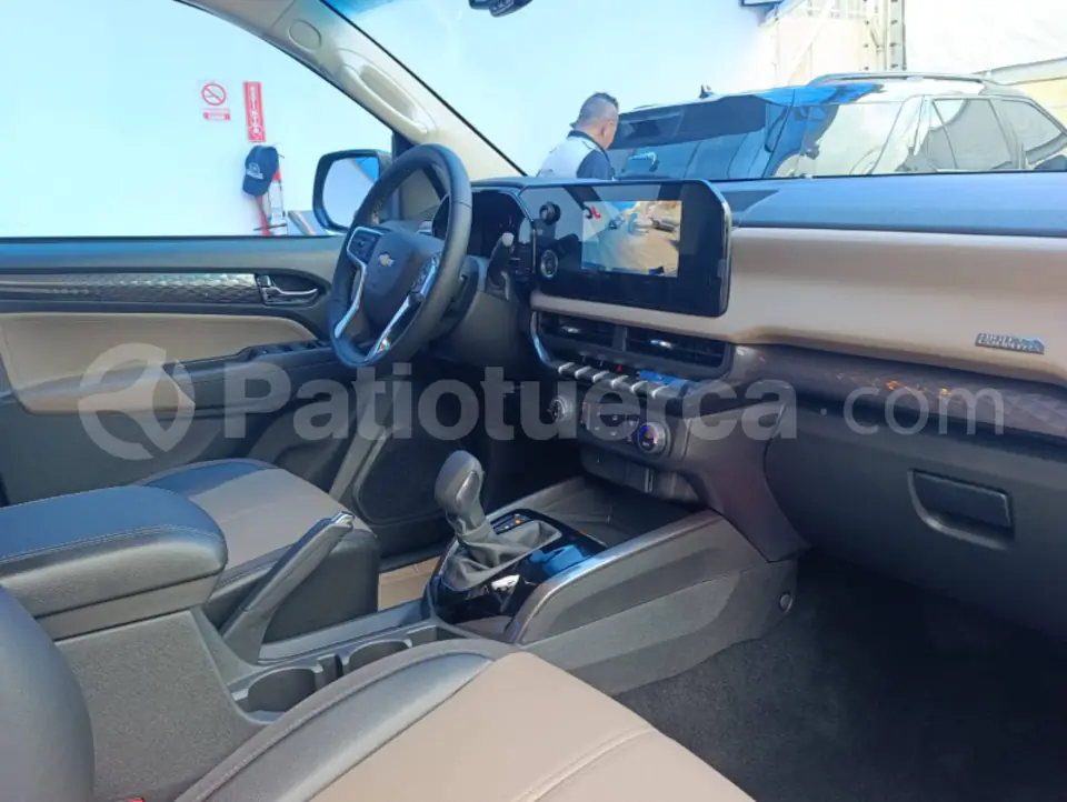 Foto 13 de Chevrolet COLORADO HIGH COUNTRY