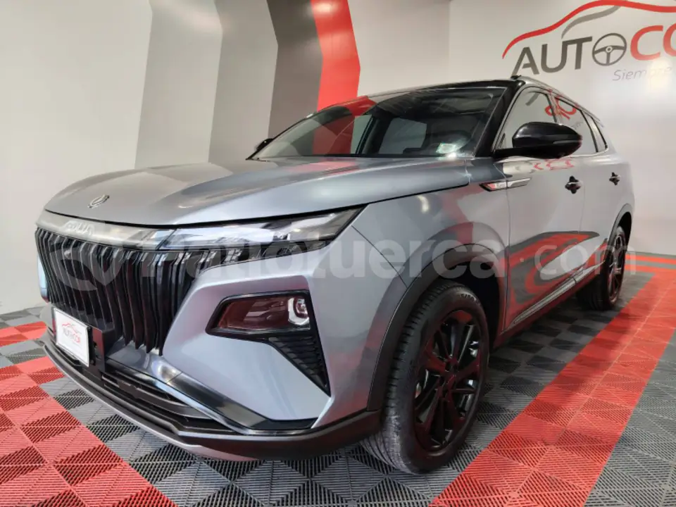 Foto 1 de DongFeng HUGE T