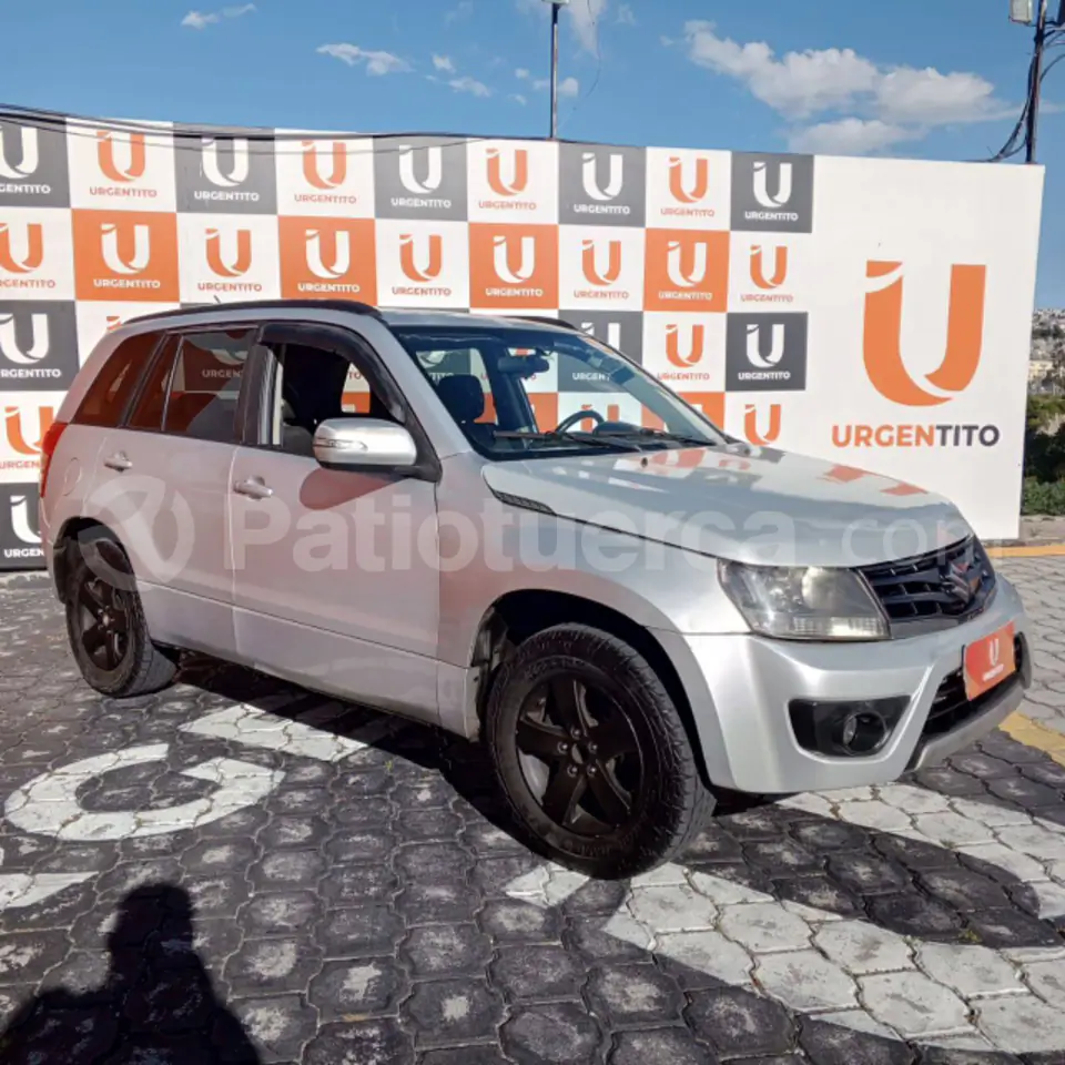 Foto 3 de Suzuki Grand Vitara SZ