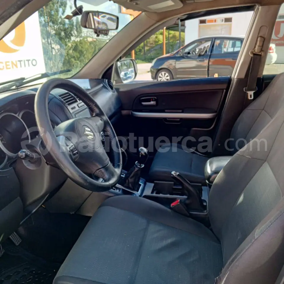 Foto 7 de Suzuki Grand Vitara SZ