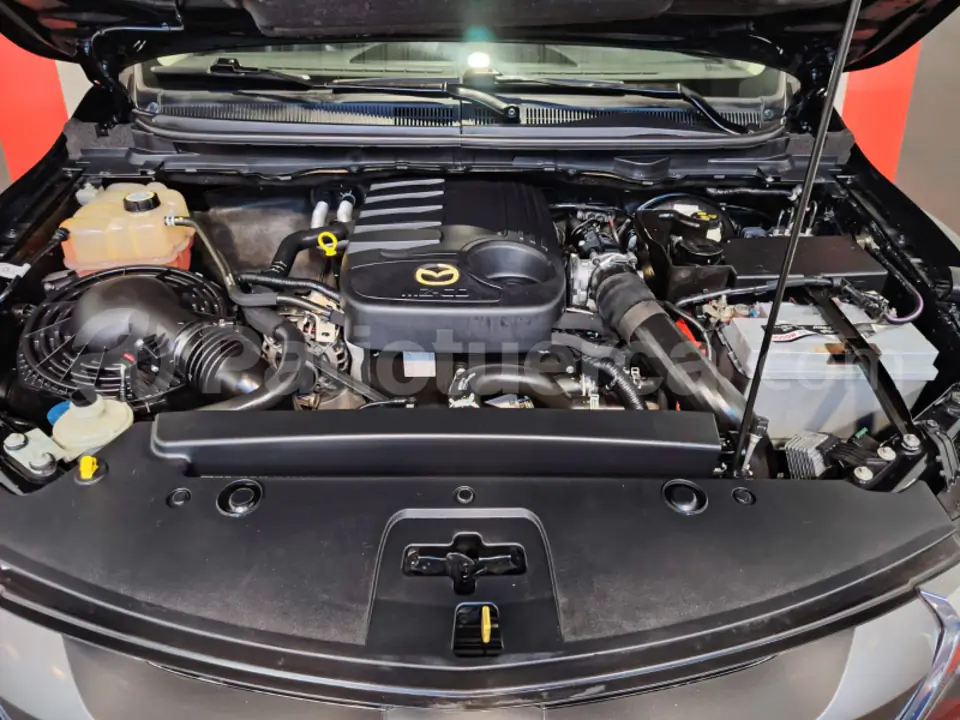 Foto 28 de Mazda BT-50 4x4 Diesel