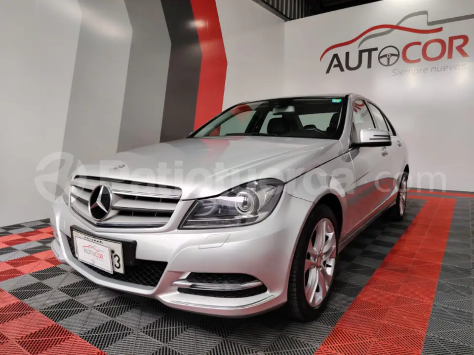 Foto 1 de Mercedes Benz C200