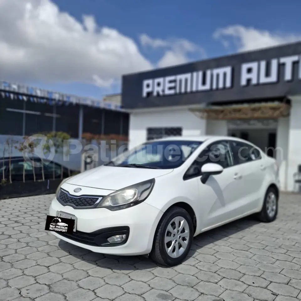 Foto 3 de Kia Rio R LX