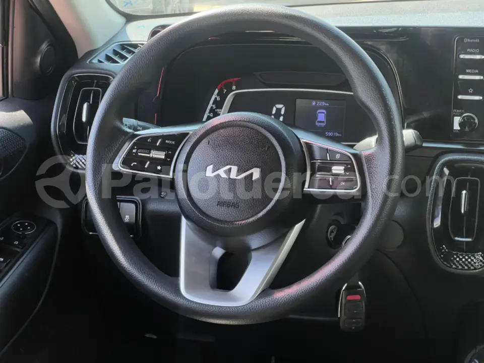 Foto 12 de Kia Sonet