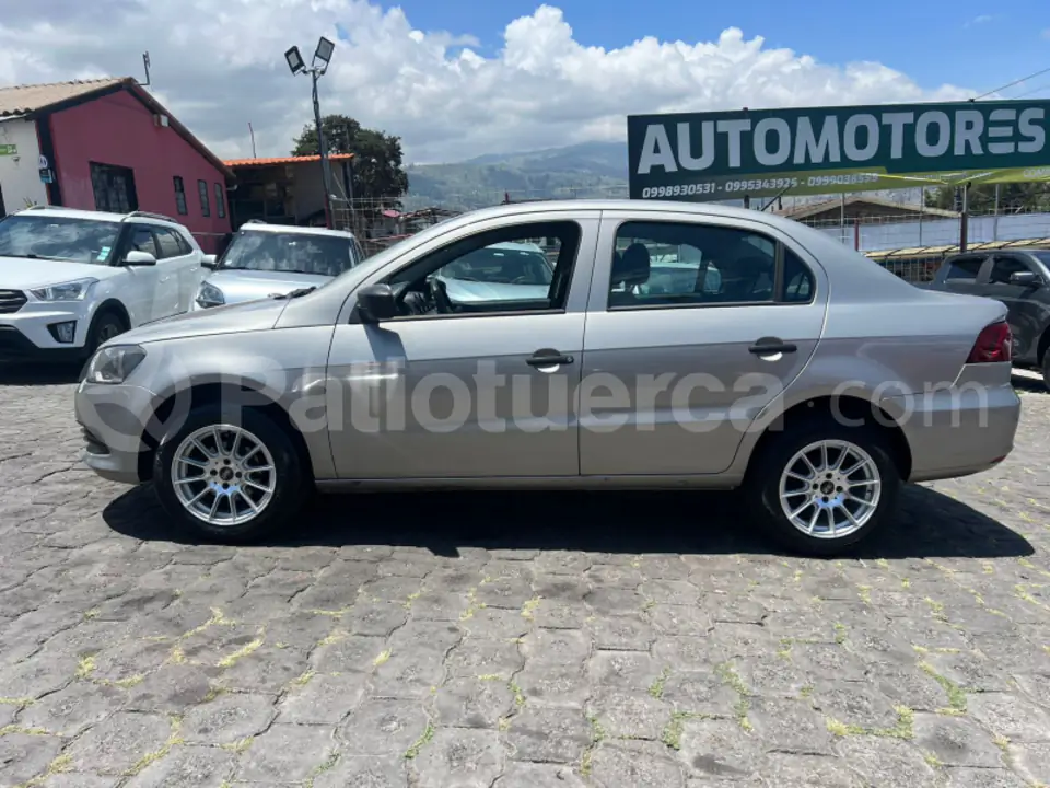 Foto 2 de Volkswagen Voyage