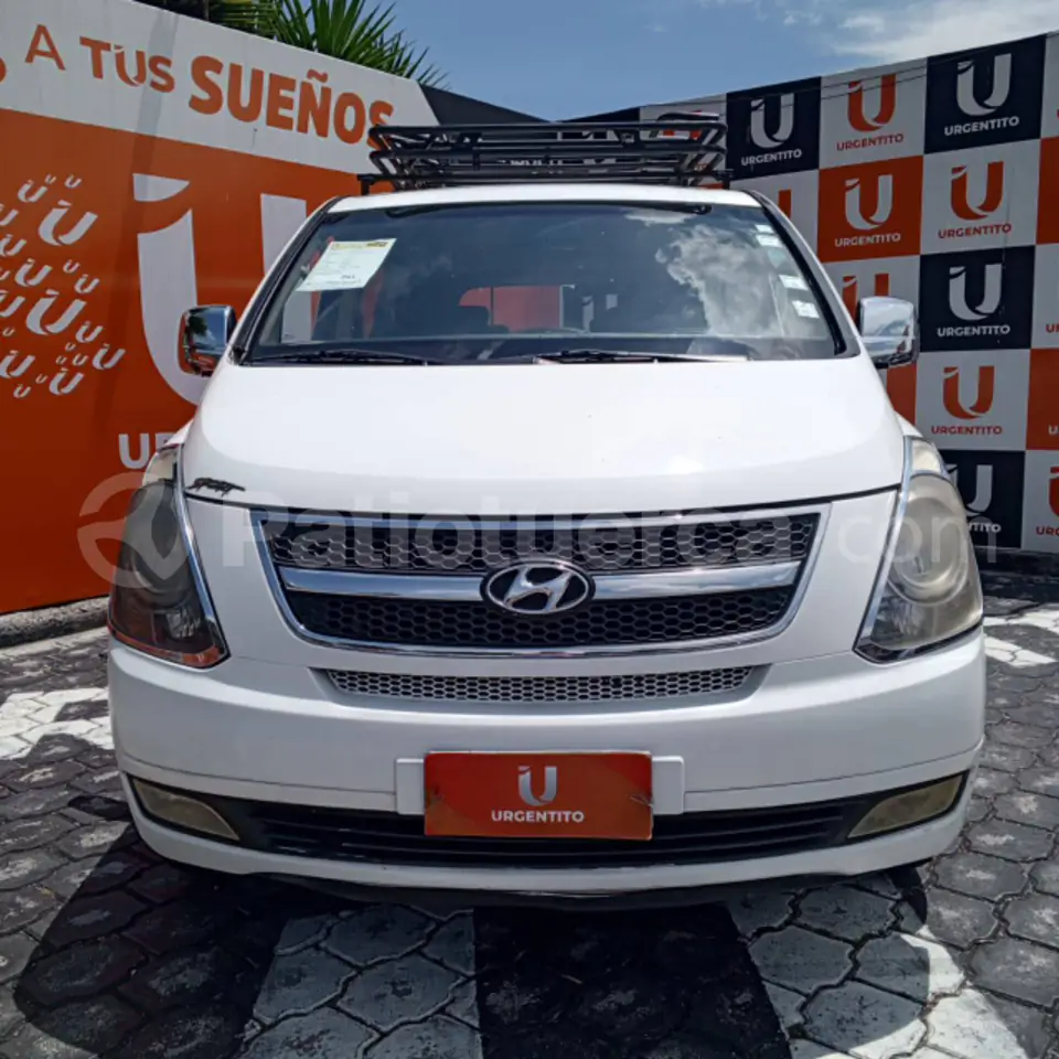Foto 2 de Hyundai H1 12 pasajeros