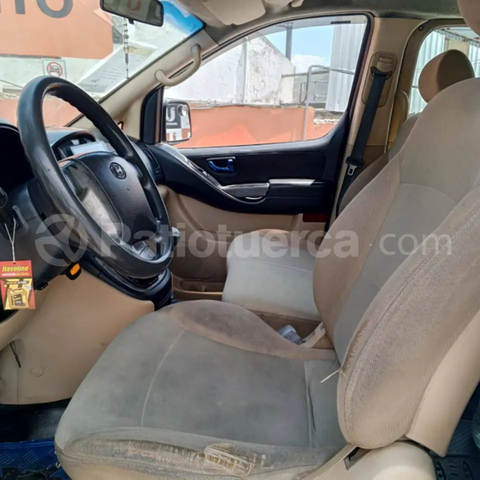 Foto 7 de Hyundai H1 12 pasajeros