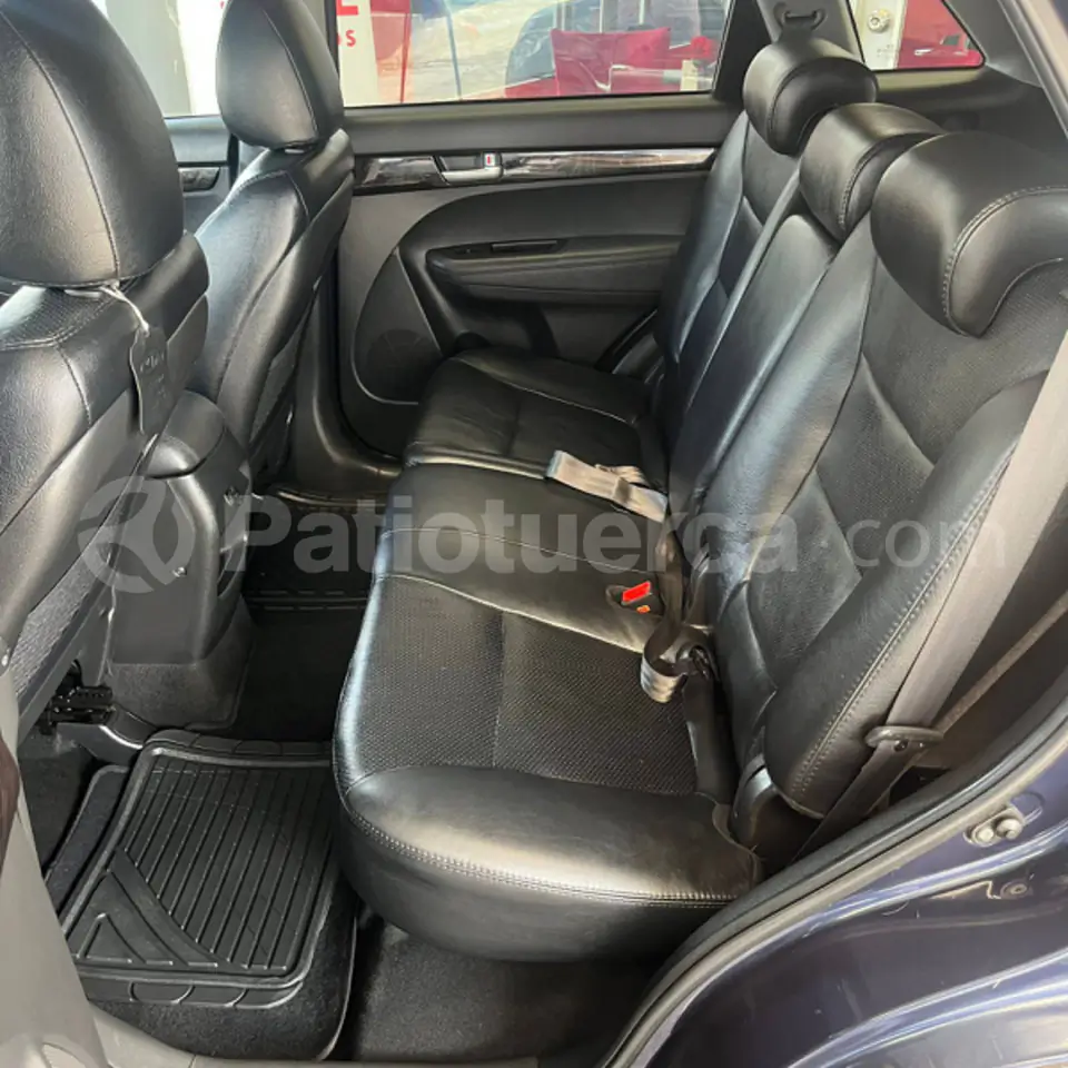 Foto 15 de Kia SORENTO 3.5L GSL AT 4X2