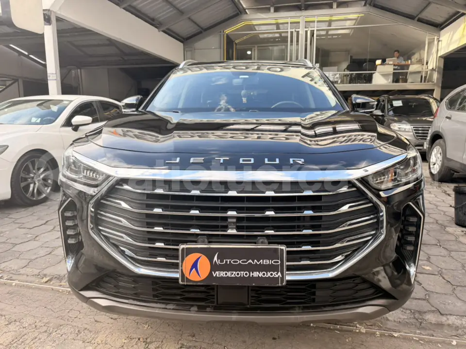 Foto 2 de Jetour X70 PLUS