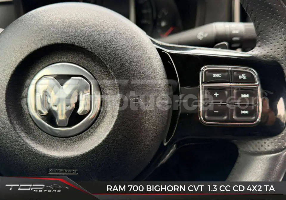 Foto 10 de Dodge RAM 700 Bighorn