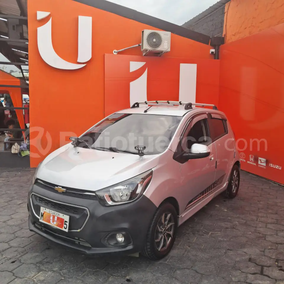 Foto 2 de Chevrolet Spark GT