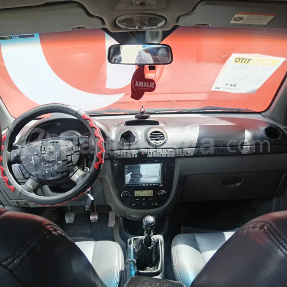 Foto 8 de Chevrolet Optra Limited