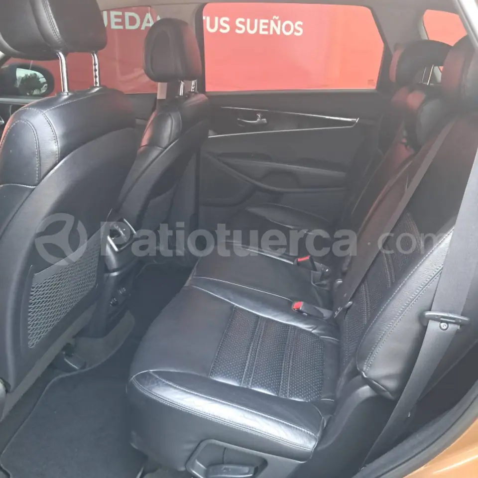 Foto 9 de Kia Sorento