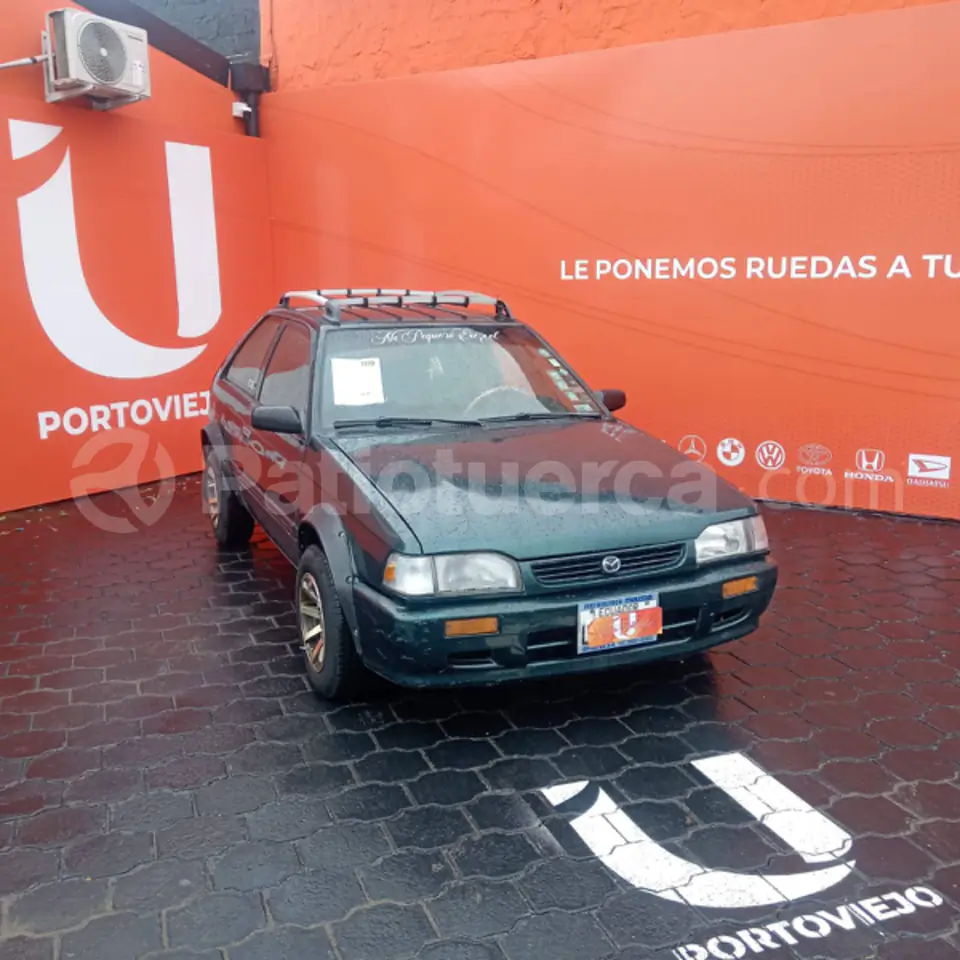 Foto 3 de Mazda 323 Hei