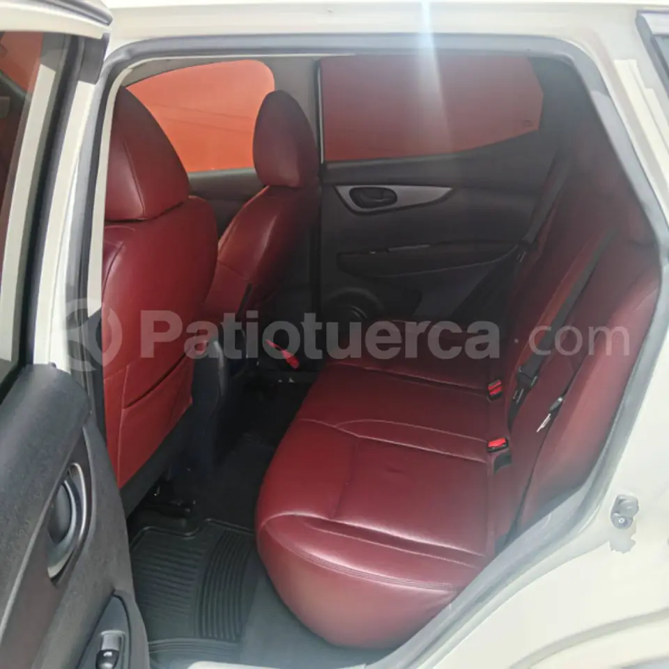 Foto 8 de Nissan Qashqai sense