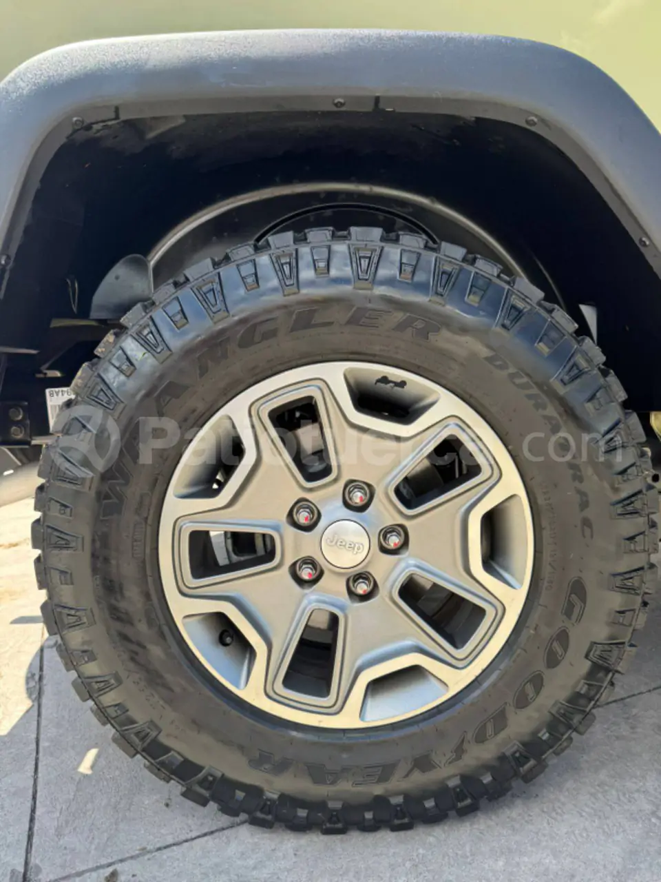 Foto 14 de Jeep Wrangler Sahara