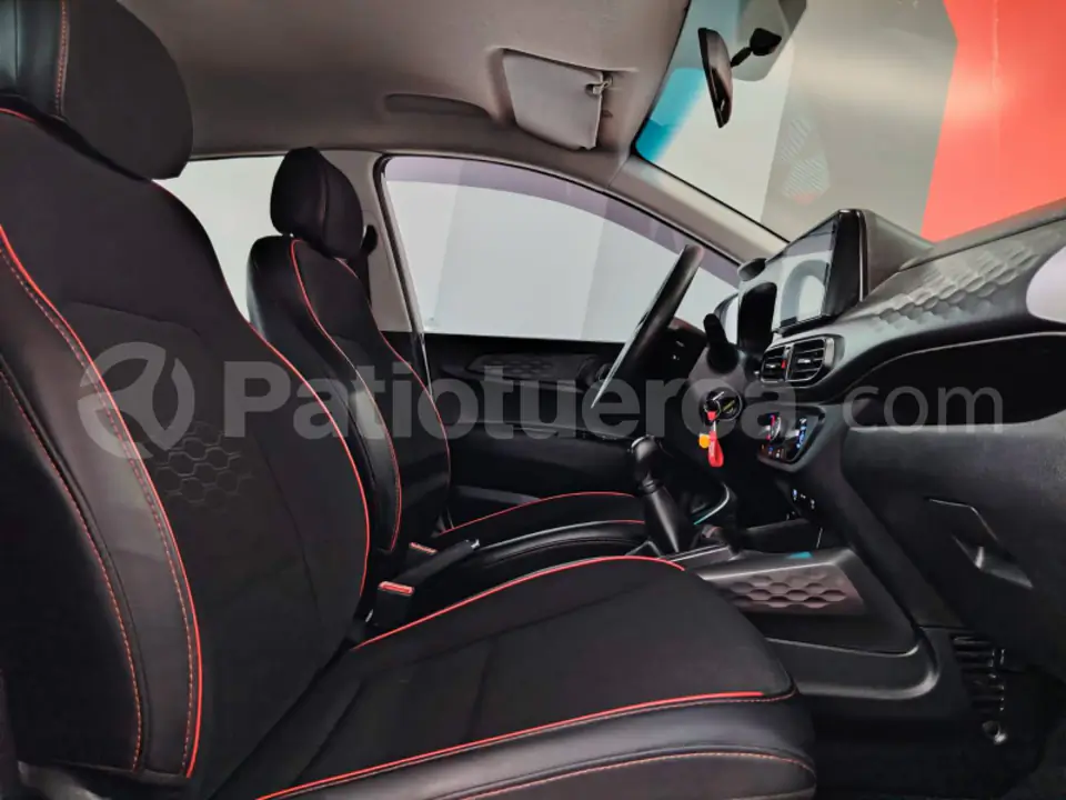 Foto 4 de Hyundai GRAN I10