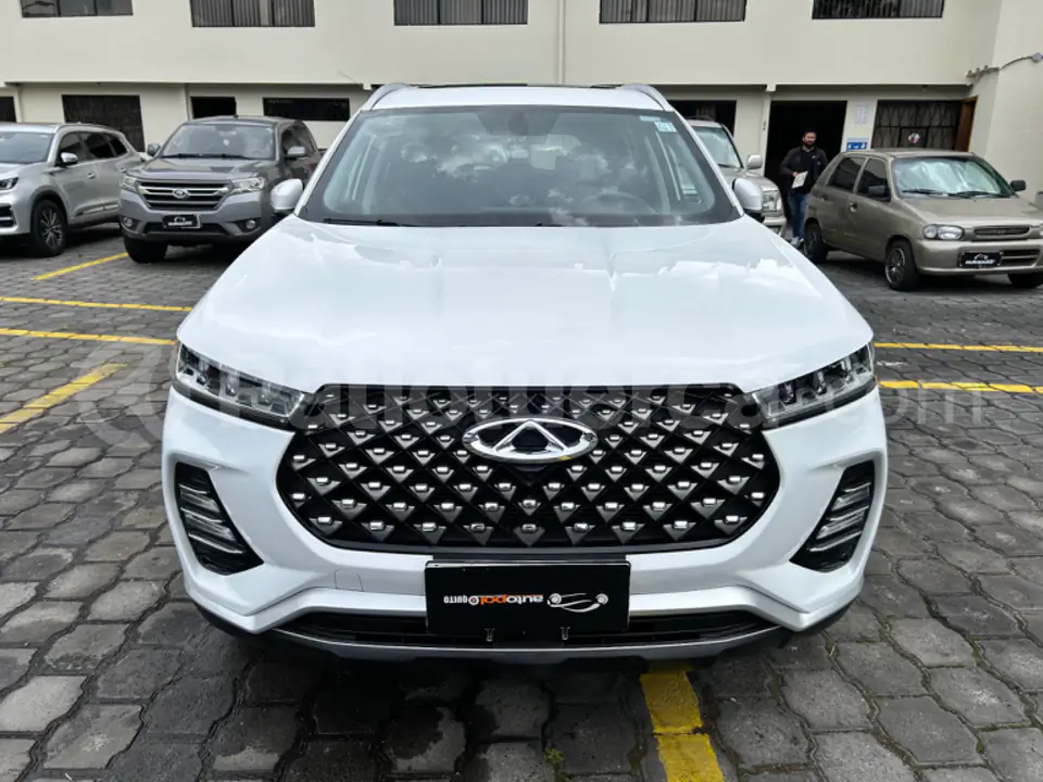 Foto 2 de Chery Tiggo 7 Luxury