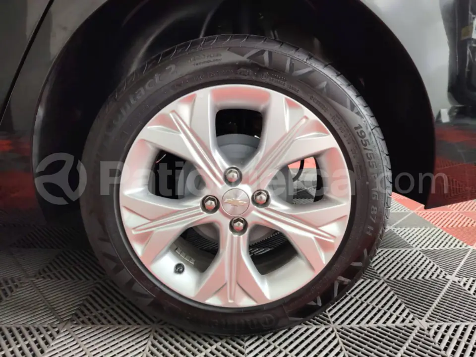 Foto 4 de Chevrolet ONIX