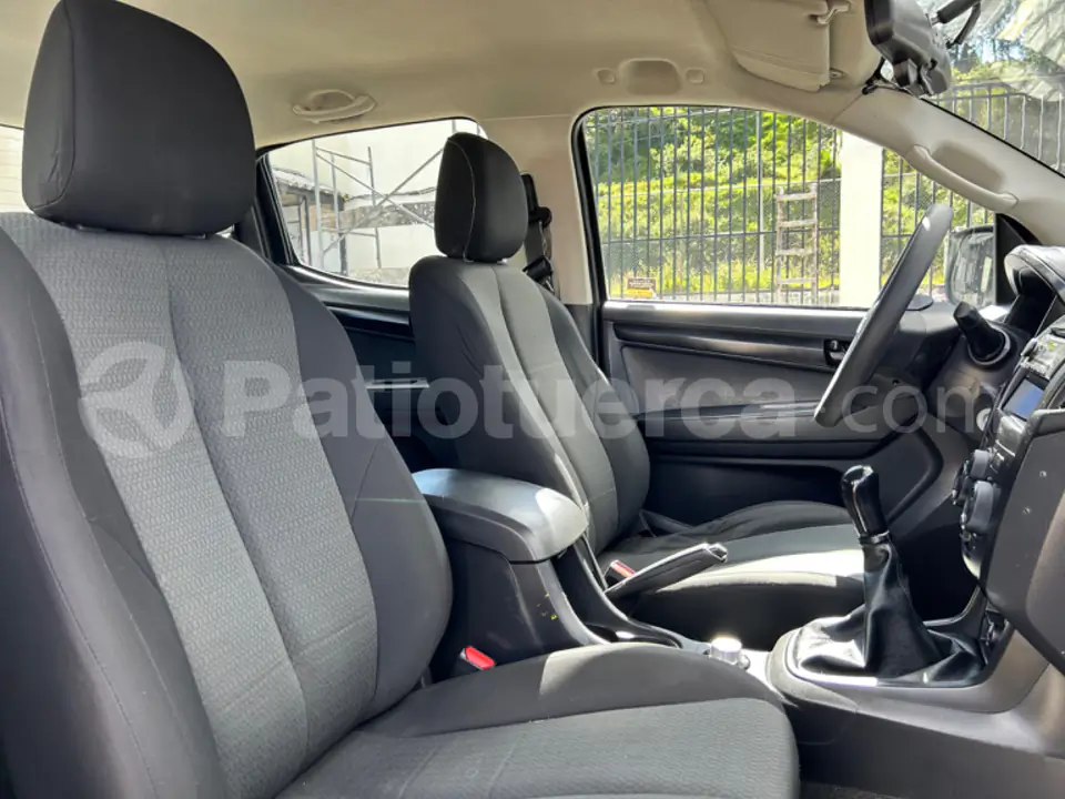 Foto 9 de Chevrolet D MAX CRDI FULL 2.5.