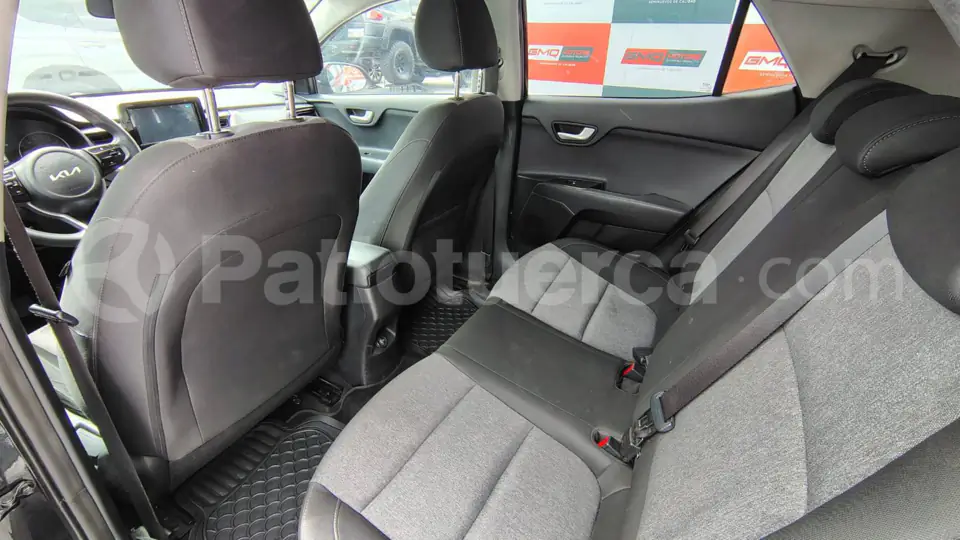 Foto 12 de Kia Stonic