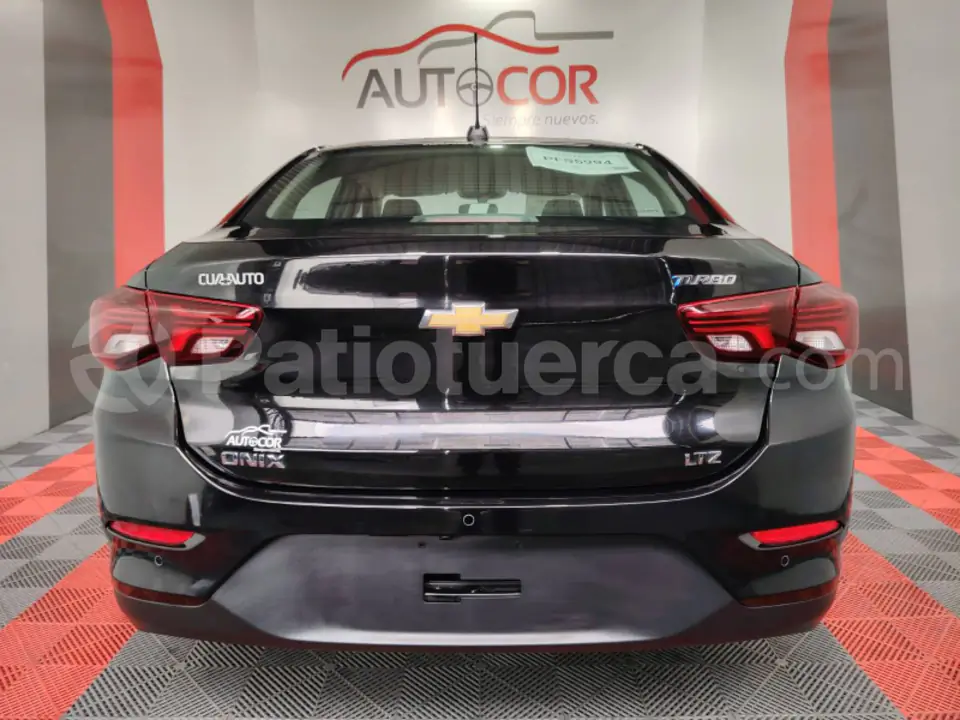 Foto 25 de Chevrolet ONIX LTZ TURBO