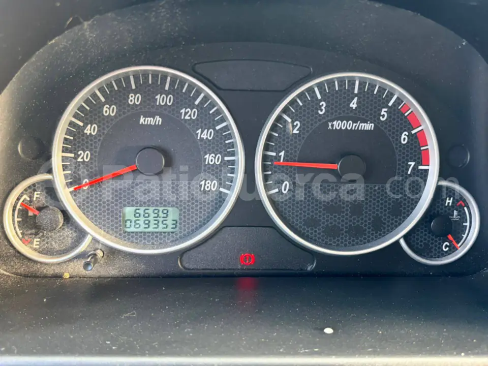 Foto 9 de DongFeng C37