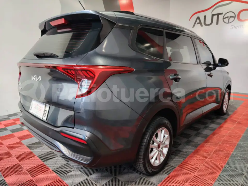 Foto 4 de Kia Carens