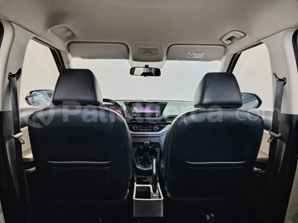 Foto 22 de Kia Carens