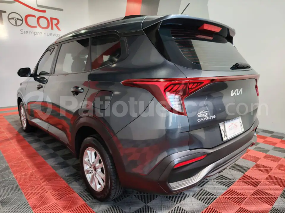 Foto 12 de Kia Carens Lx7