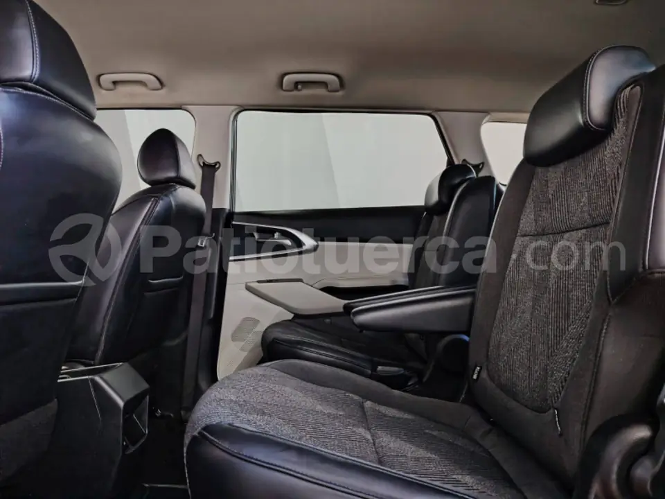 Foto 30 de Kia Carens Lx7