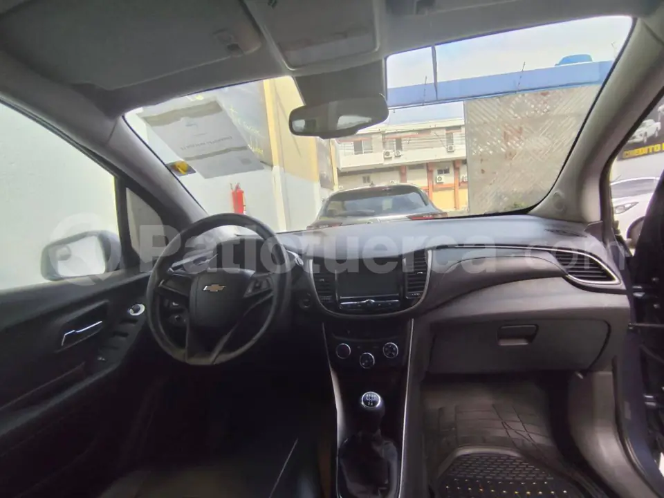 Foto 2 de Chevrolet Tracker LS