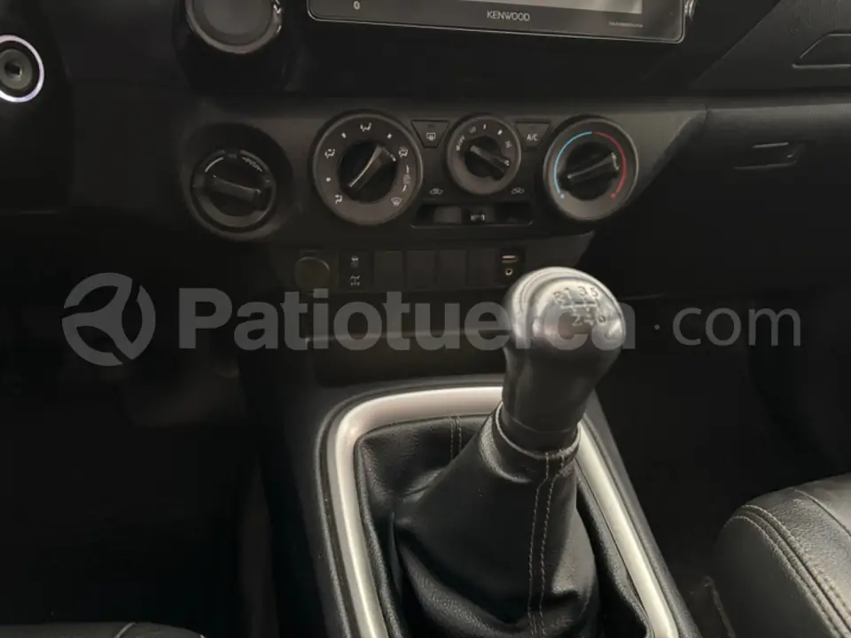 Foto 8 de Toyota Hilux CD 4x4 Diesel