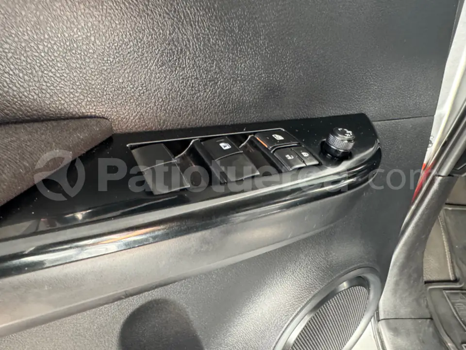 Foto 14 de Toyota Hilux CD 4x4 Diesel