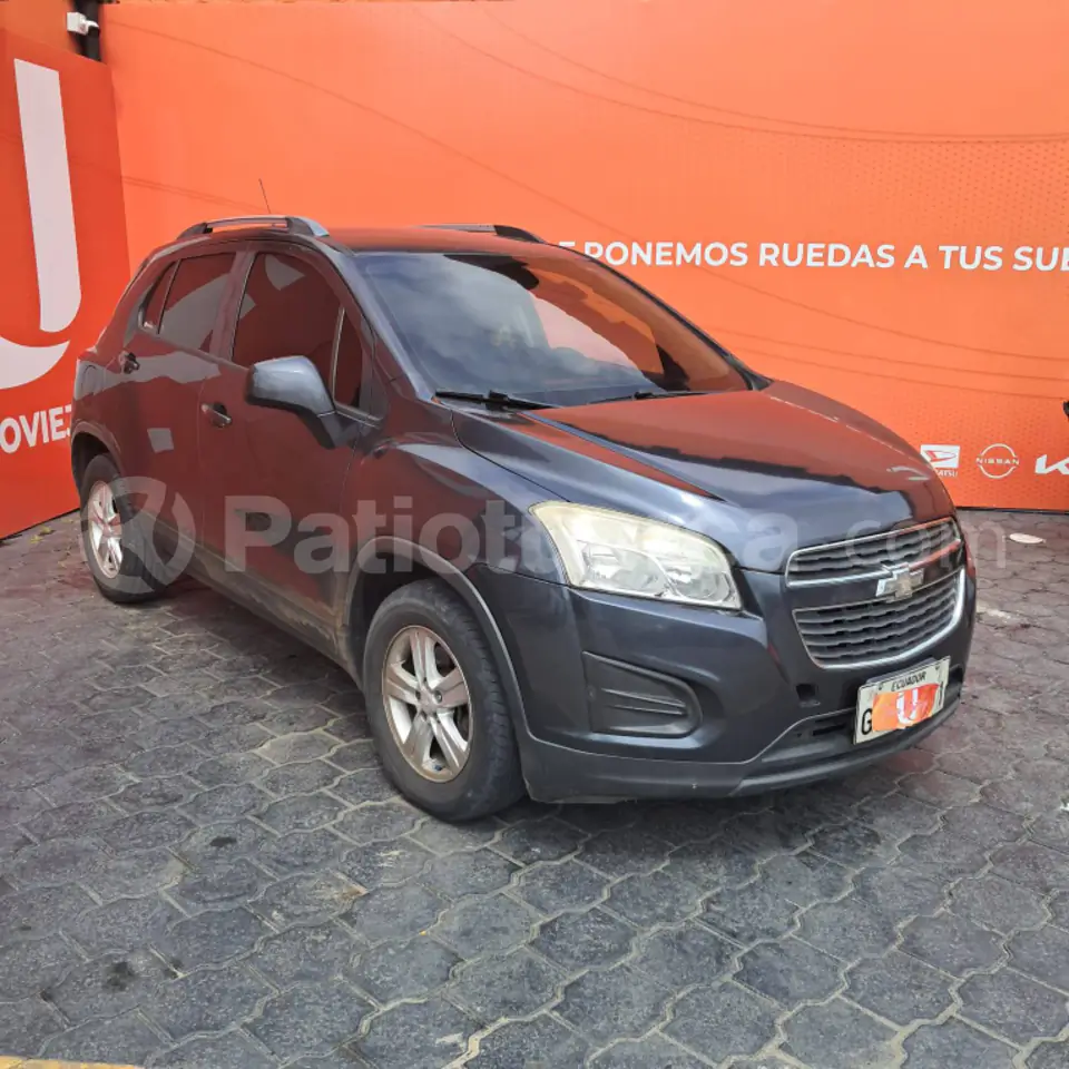 Foto 3 de Chevrolet Tracker LS