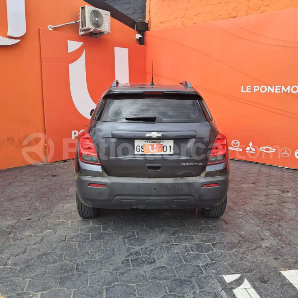 Foto 4 de Chevrolet Tracker LS