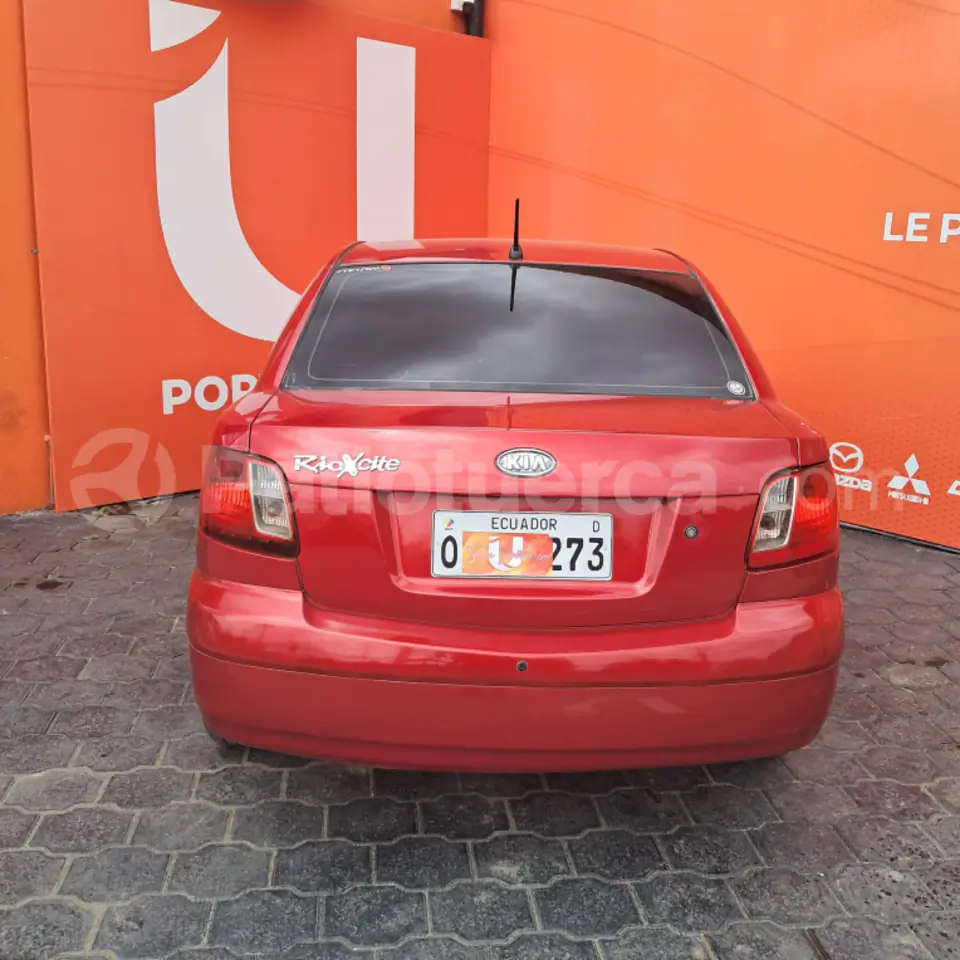 Foto 4 de Kia RIO LX