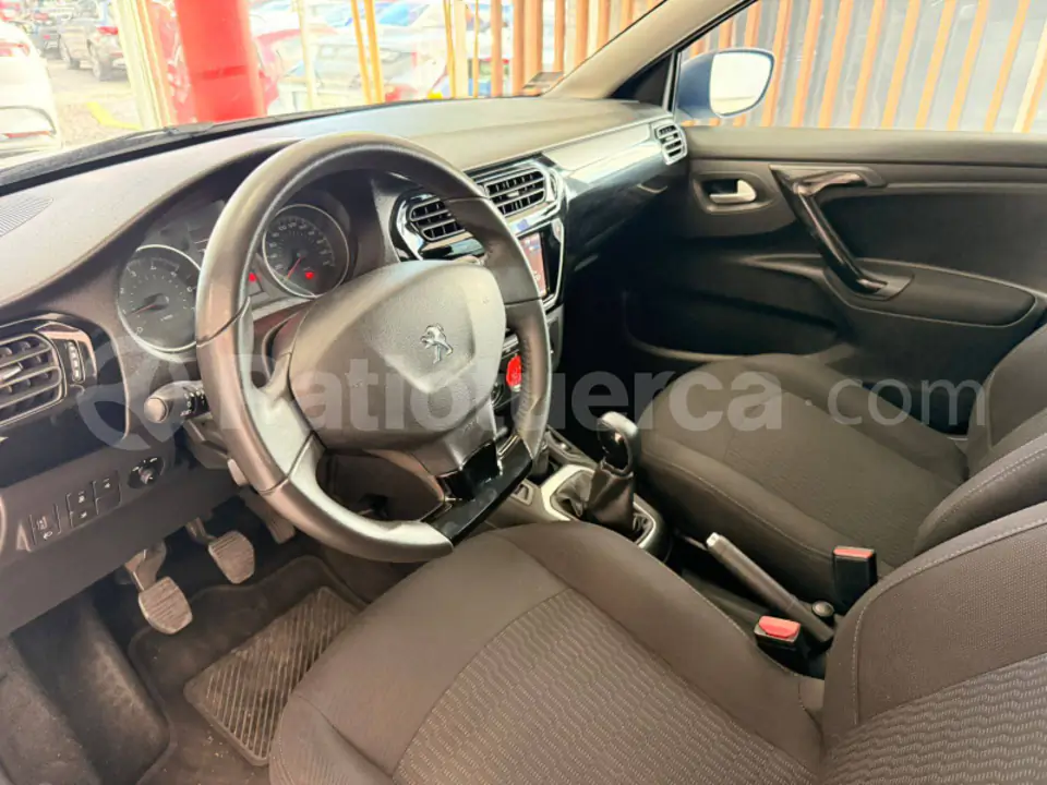 Foto 20 de Peugeot 301 Active