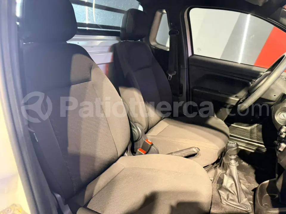 Foto 20 de Ram RAM 700 SLT