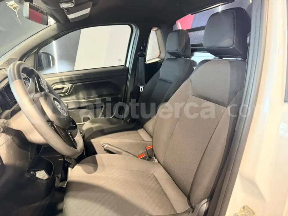 Foto 22 de Ram RAM 700 SLT